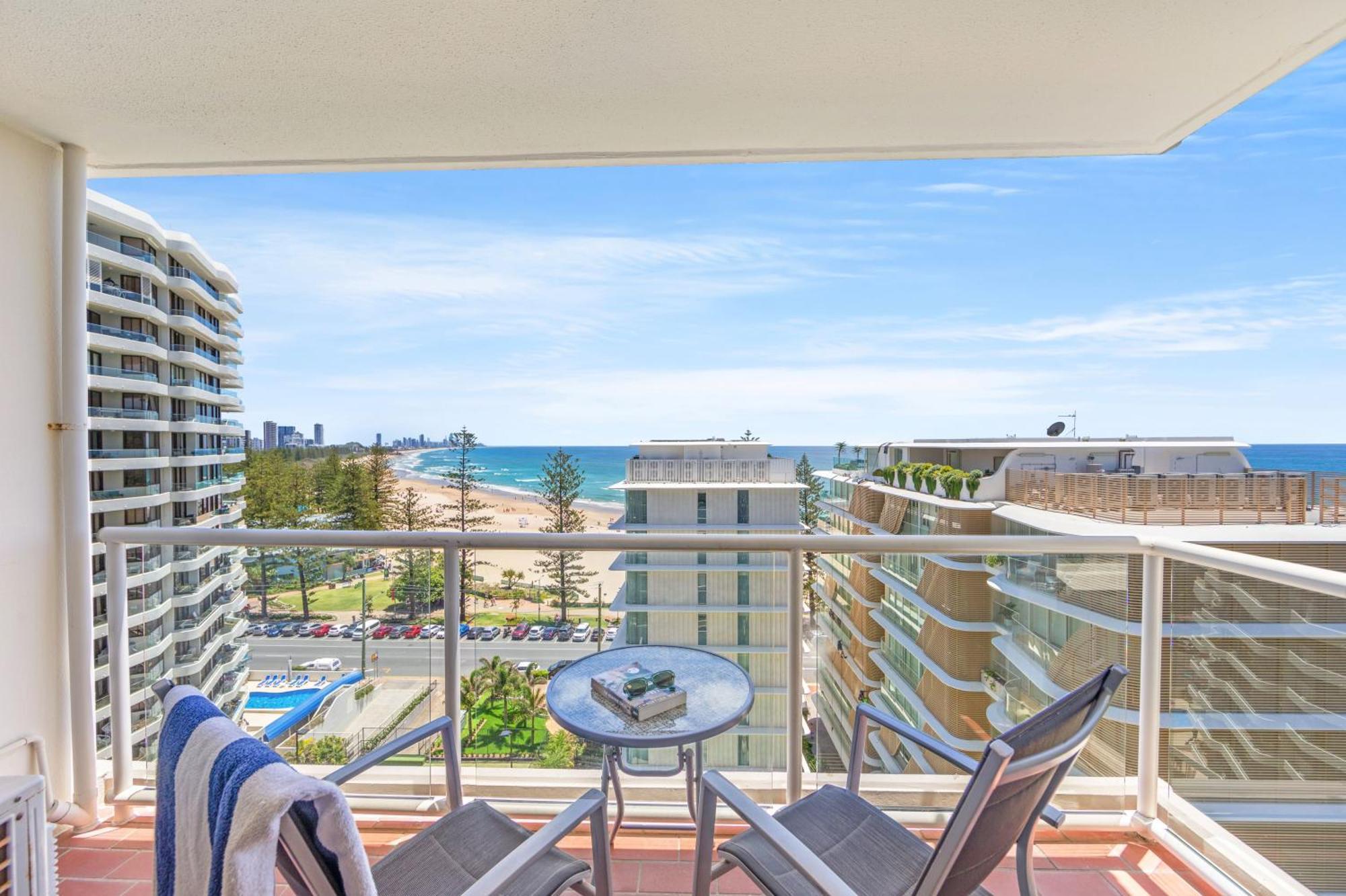 Aparthotel Burleigh Tower 4*