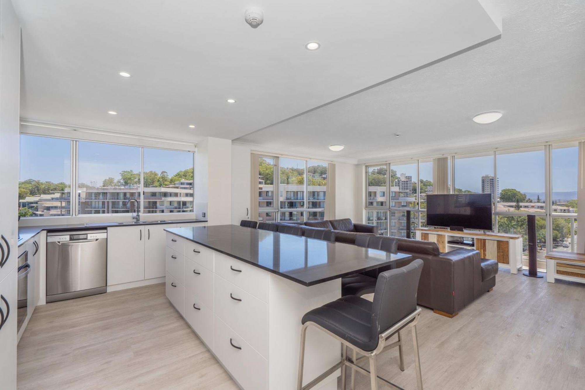 Burleigh Tower 4* Gold Coast